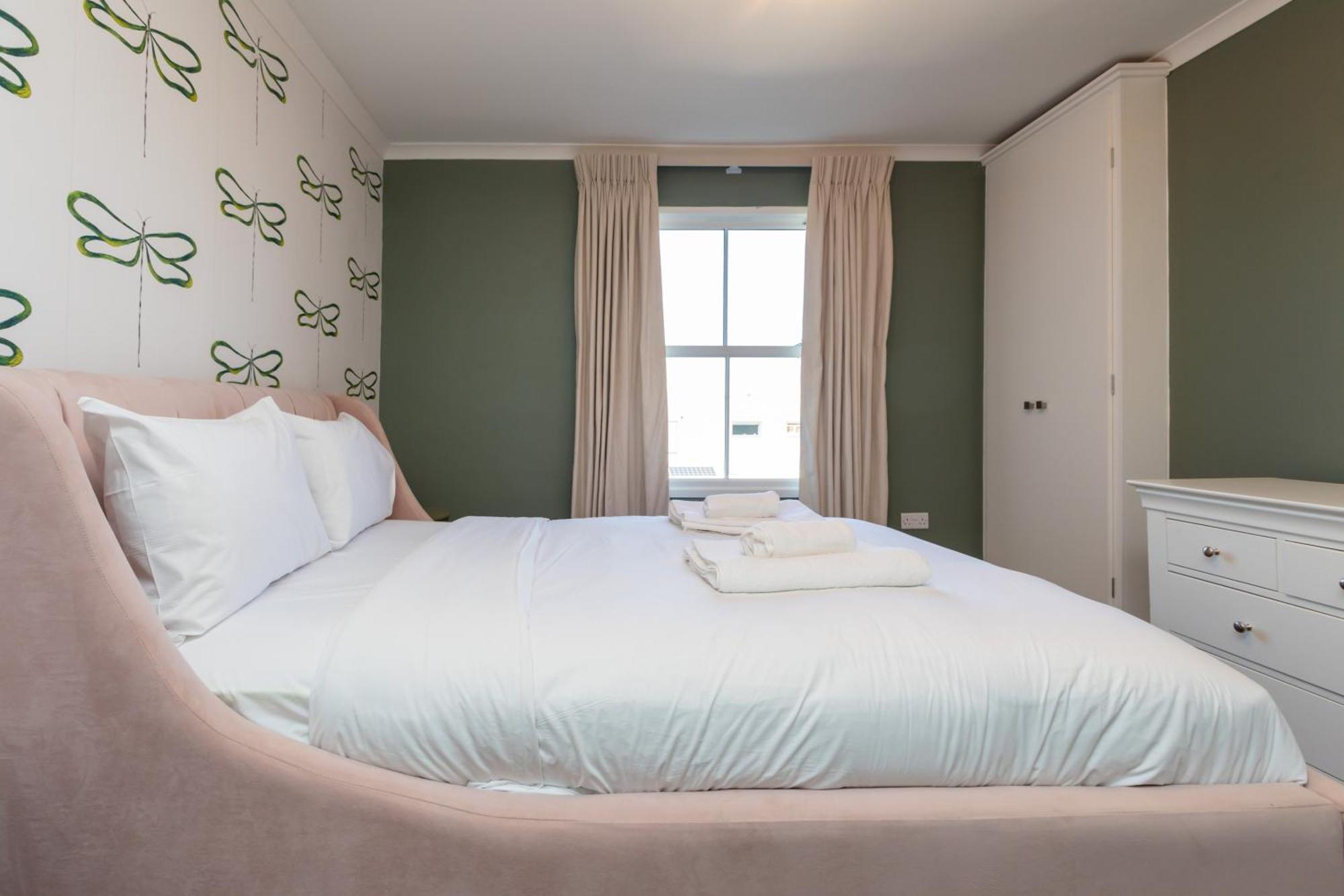 Spacious & Pristine 2Bd Flat - Balham Apartment London Exterior photo